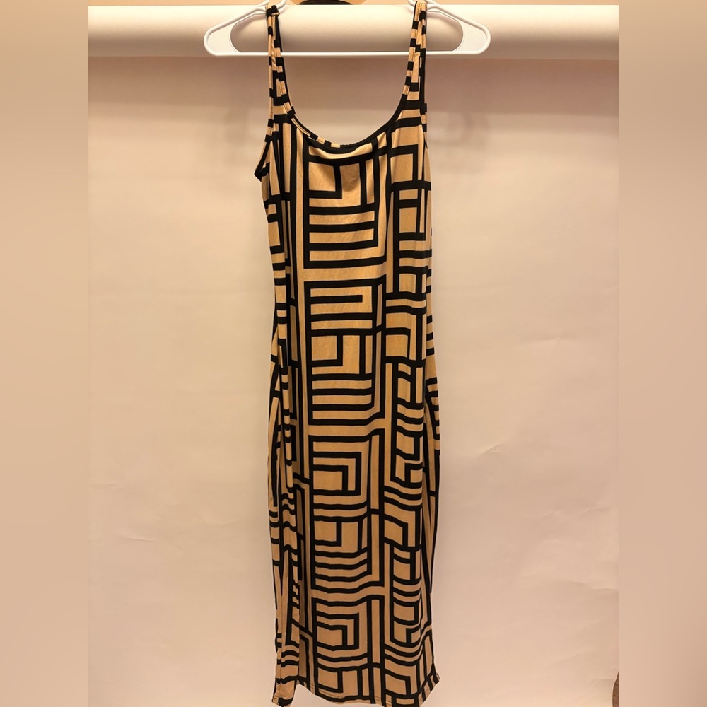 Geometric Patterned Black and Tan Dress